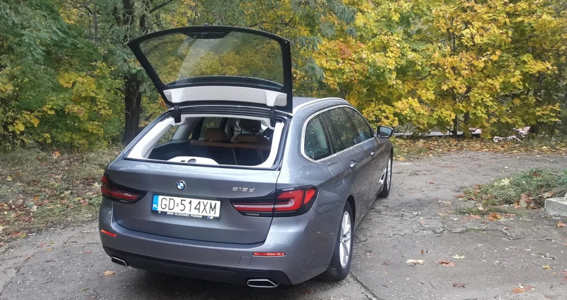 BMW Seria 5 cena 159900 przebieg: 35000, rok produkcji 2021 z Gdynia małe 232